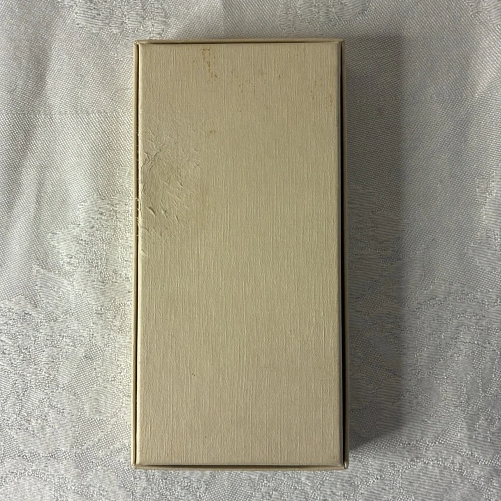 Rolex Keychain withTassel and Crown Charm - Picture 5 of 5